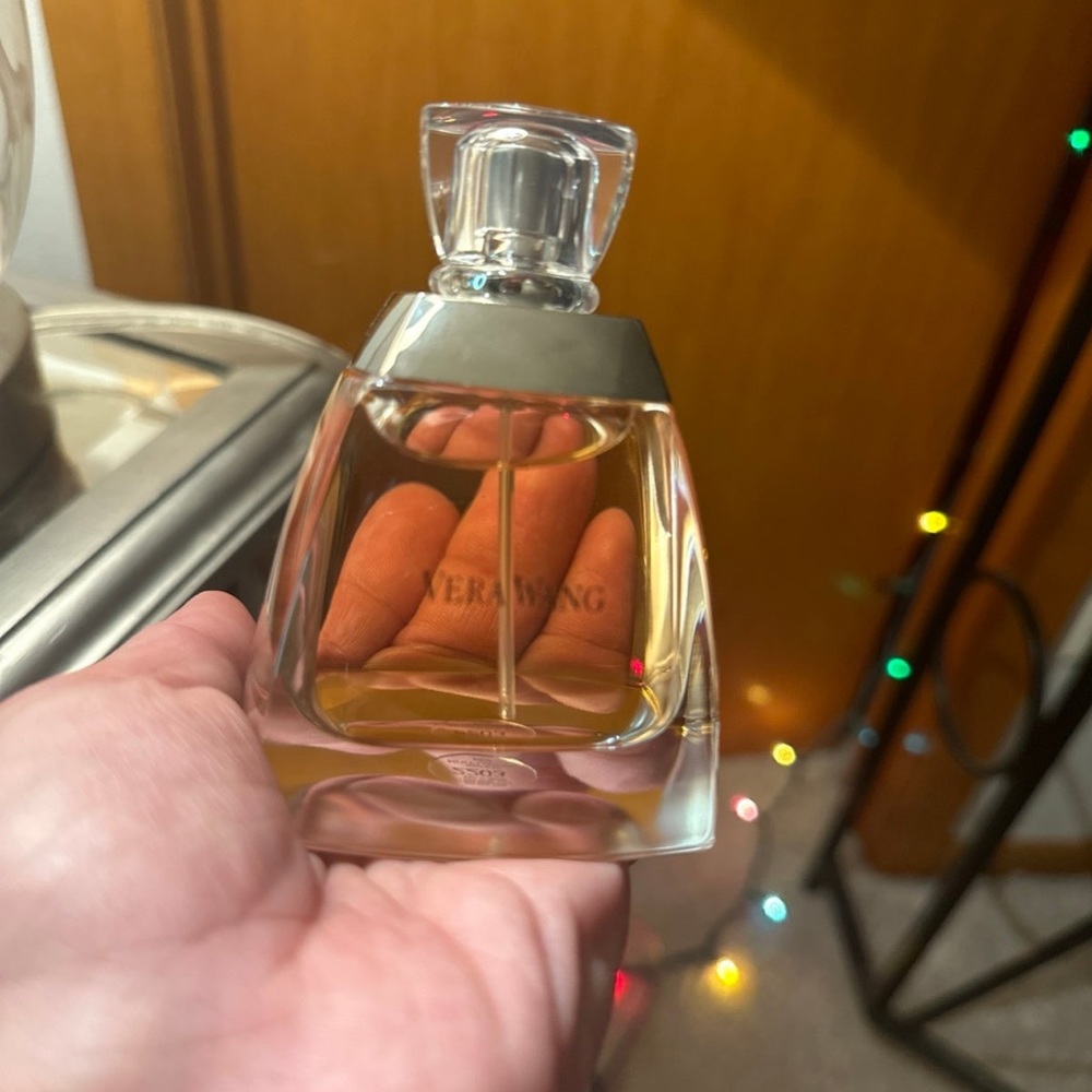 Vera wang Perfume